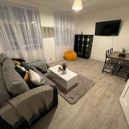 Beautiful 2 Bedroom On Tower Bridge London Exterior foto